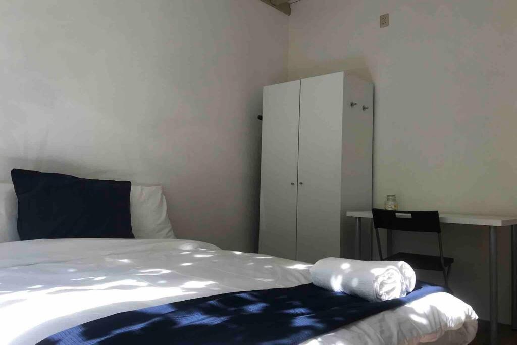 New Cozy Room With Private Bathroom Delft City P-Room 1 Extérieur photo
